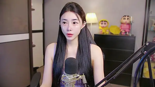 Snapshot of XiaoYuBao- chatting on 7, 7, 2026 XiaoYuBao- online show from 7, 7, 2026