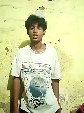 YourTeenBoy21 online show from 16, 6, 2026