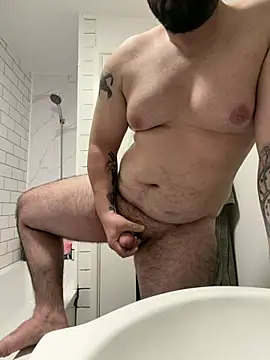 Snapshot of bigmillz32 chatting on 23, 3, 2026 bigmillz32 online show from 23, 3, 2026