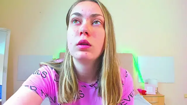 MelanieCuty online show from 12, 5, 2026