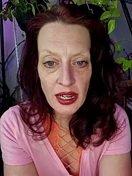 PurpleBunnyxo online show from 19, 4, 2026