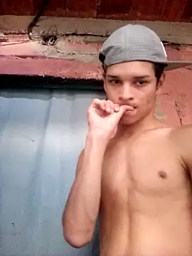 Snapshot of Max026_ chatting on 13, 3, 2026 Max026 online show from 13, 3, 2026