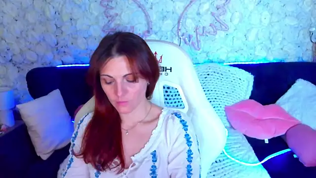 FireFoxxxxxy online show from 14, 4, 2026