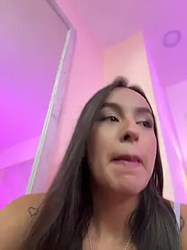 Snapshot of AliciaRoux chatting on 30, 7, 2026 AliciaRoux online show from 30, 7, 2026