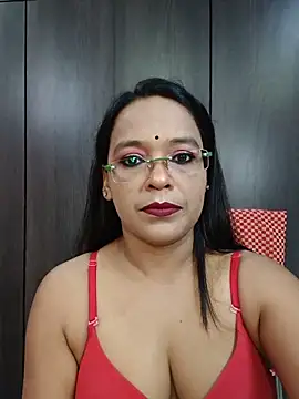 Snapshot of hornyrosy321 chatting on 17, 5, 2026 hornyrosy321 online show from 17, 5, 2026