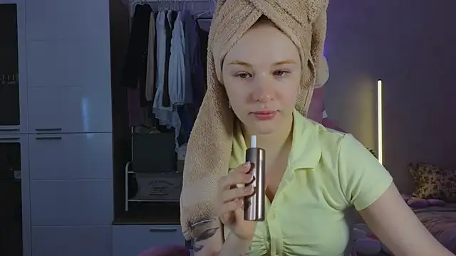 GoldenSunBunny online show from 24, 4, 2026