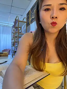 Snapshot of Xiaoxiao-y chatting on 22, 6, 2026 Xiaoxiao-y online show from 22, 6, 2026