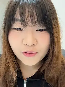 Cake015 online show from 17, 3, 2026