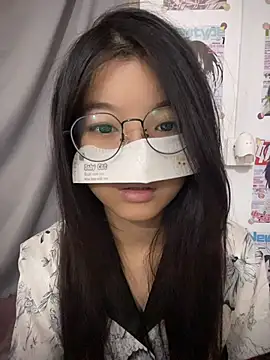 YurababyII online show from 22, 7, 2026