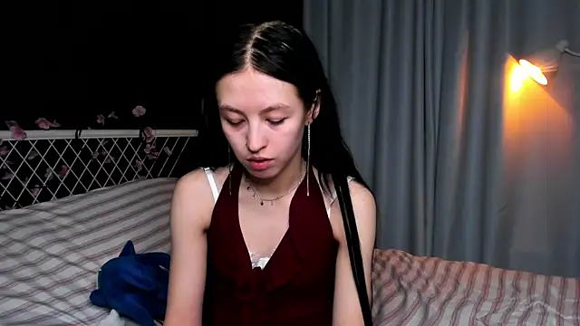 Snapshot of lizaa_breeze chatting on 5, 7, 2026 lizaa breeze online show from 5, 7, 2026
