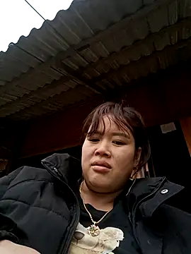 cute-girl-2k online show from 14, 3, 2026