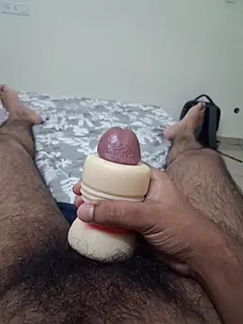 Snapshot of Sanjaypussyfuk chatting on 22, 4, 2026 Sanjaypussyfuk online show from 22, 4, 2026