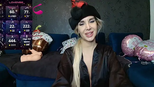 Snapshot of SexyQueenNina chatting on 25, 12, 2024 SexyQueenNina online show from 25, 12, 2024