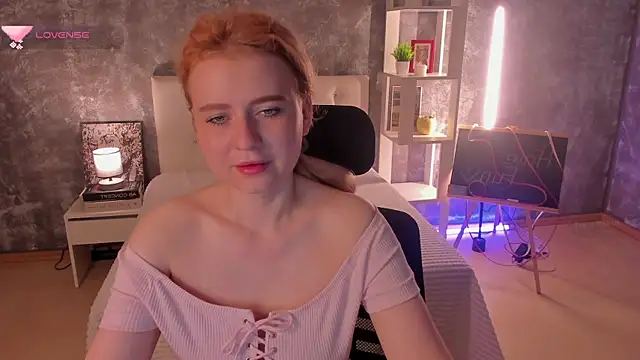 Shiny Liss online show from 30, 6, 2026
