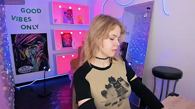 ElizabethVane online show from 2, 5, 2026