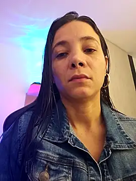miaeyex online show from 2, 5, 2026