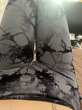 Snapshot of MiaBrrr999 chatting on 22, 3, 2026 MiaBrrr999 online show from 22, 3, 2026