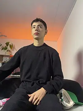 SebastianReed  online show from 27, 5, 2026