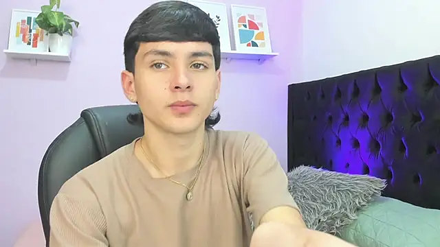 Snapshot of Andrew_restrepoo chatting on 16, 6, 2026 Andrew restrepoo online show from 16, 6, 2026