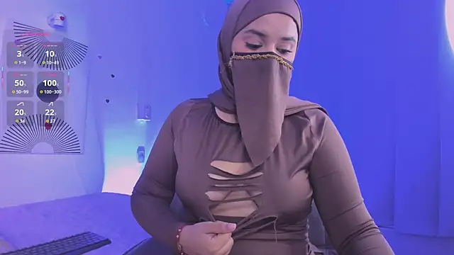 Aminaa Kaarim online show from 13, 7, 2026