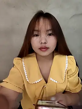 Mina xYx online show from 21, 4, 2026