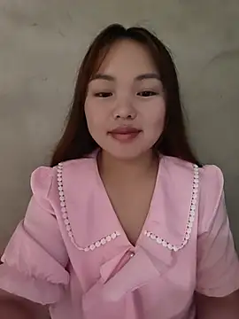 Snapshot of Mina_xYx chatting on 18, 5, 2026 Mina xYx online show from 18, 5, 2026