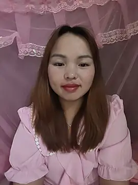 Snapshot of Mina_xYx chatting on 9, 6, 2026 Mina xYx online show from 9, 6, 2026