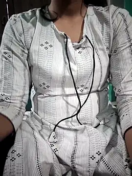 model seela online show from 20, 3, 2026