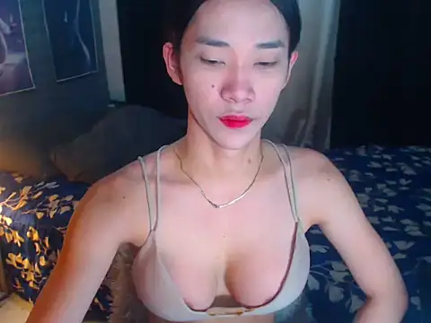 Snapshot of LadyLunacy chatting on 7, 7, 2026 LadyLunacy online show from 7, 7, 2026