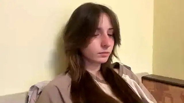 sakuraabloom7 online show from 15, 4, 2026