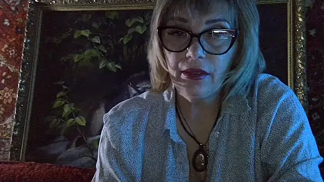 Lia Rayss online show from 3, 5, 2026