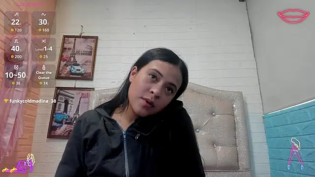 LITTLE-NESSA online show from 29, 4, 2026