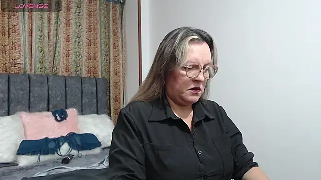 Snapshot of Malu_617 chatting on 30, 5, 2026 Malu 617 online show from 30, 5, 2026