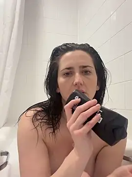 Siren  xxx online show from 27, 3, 2026