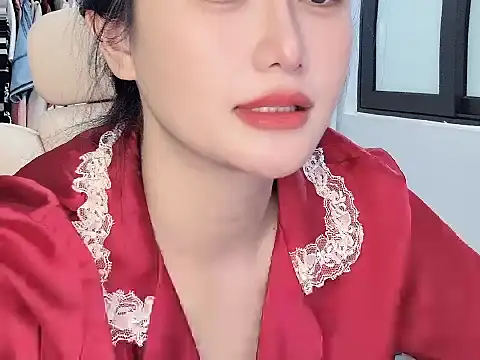 Snapshot of AmyLinee_1 chatting on 21, 6, 2026 AmyLinee 1 online show from 21, 6, 2026