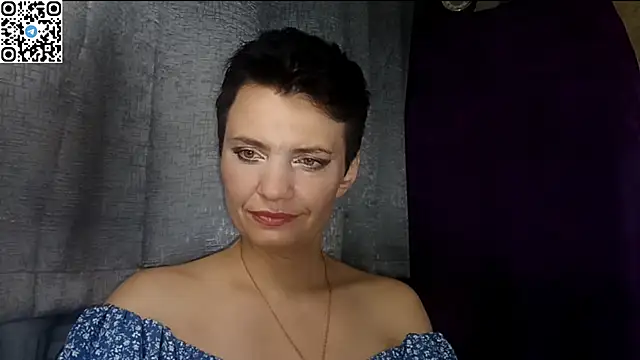 Snapshot of HotMamaQueen234 chatting on 21, 5, 2026 HotMamaQueen234 online show from 21, 5, 2026