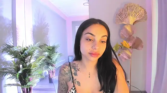 Snapshot of MissSiennaa chatting on 9, 7, 2026 MissSiennaa online show from 9, 7, 2026