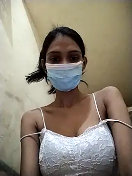 Snapshot of Sonam_y chatting on 28, 4, 2026 Sonam y online show from 28, 4, 2026