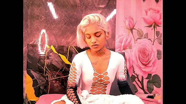 Snapshot of indian_barbie chatting on 11, 6, 2026 indian barbie online show from 11, 6, 2026