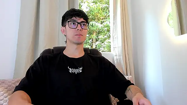 etham wolf1 online show from 6, 5, 2026