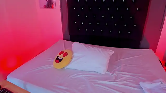 ChloeSterling online show from 21, 4, 2026