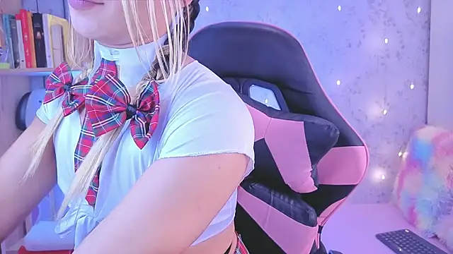 Snapshot of _Alexaavandercloude chatting on 27, 7, 2026 Alexaavandercloude online show from 27, 7, 2026