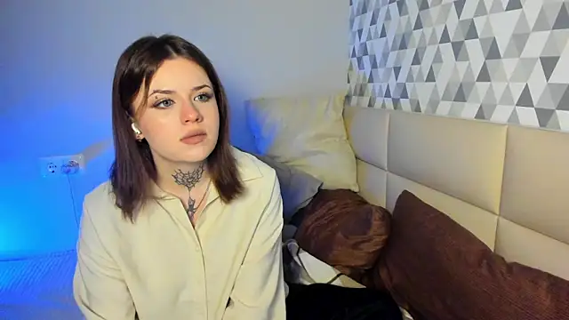 Snapshot of neat_obsession chatting on 25, 3, 2026 neat obsession online show from 25, 3, 2026