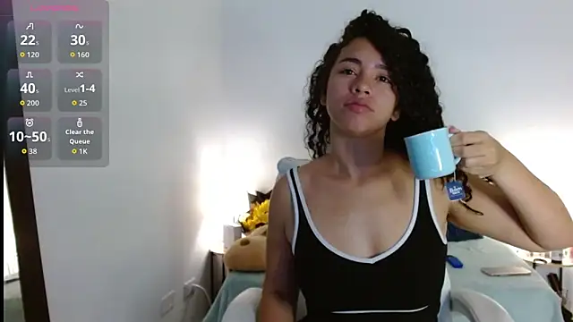 Snapshot of Luciianita_lov199 chatting on 6, 5, 2026 Luciianita lov199 online show from 6, 5, 2026