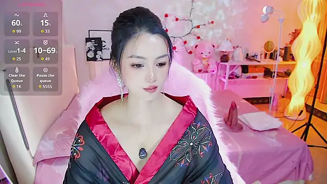 Evelyn-007 online show from 31, 7, 2026