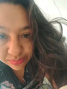 Snapshot of Scarlettt_Kiss chatting on 8, 4, 2026 Scarlettt Kiss online show from 8, 4, 2026