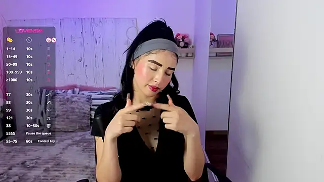 Snapshot of Melodi_velasquez chatting on 1, 8, 2026 Melodi velasquez online show from 1, 8, 2026