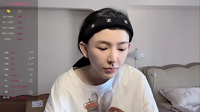 Snapshot of kiki-12 chatting on 3, 5, 2026 kiki-12 online show from 3, 5, 2026