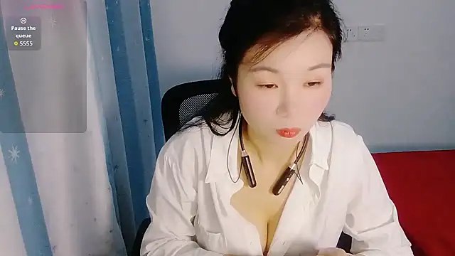 Snapshot of Lianzi-2026 chatting on 1, 5, 2026 Lianzi-2026 online show from 1, 5, 2026