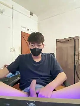 Snapshot of Funkin- chatting on 15, 4, 2026 Funkin- online show from 15, 4, 2026